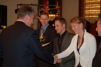 0016_ball-2006