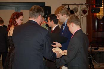 0025_ball-2006