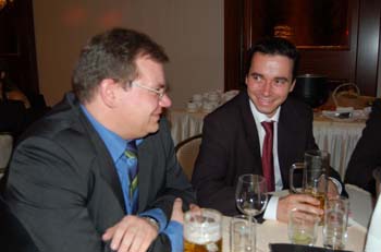 0057_ball-2006
